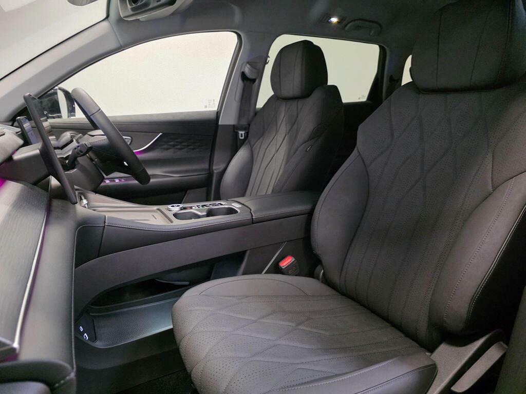 Chery Tiggo 8 Super Hybrid Summit White #8