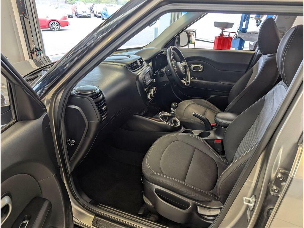 Kia Soul 1.6 Gdi 1 Black #17