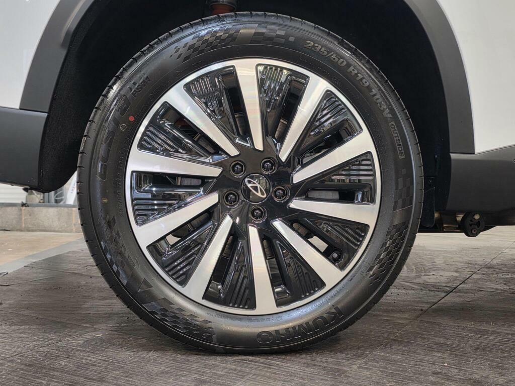 Chery Tiggo 8 1.5T Phev Aspire Dht White #18
