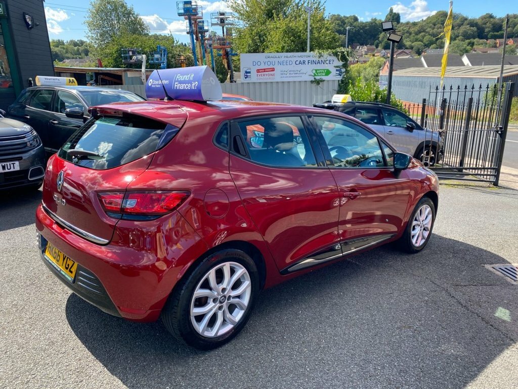 Renault Clio 1.2L Dynamique Nav Red #6