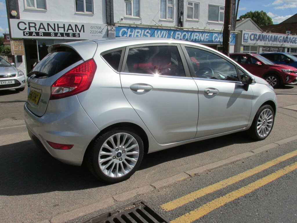 Ford Fiesta 1.4 Titanium Silver #6