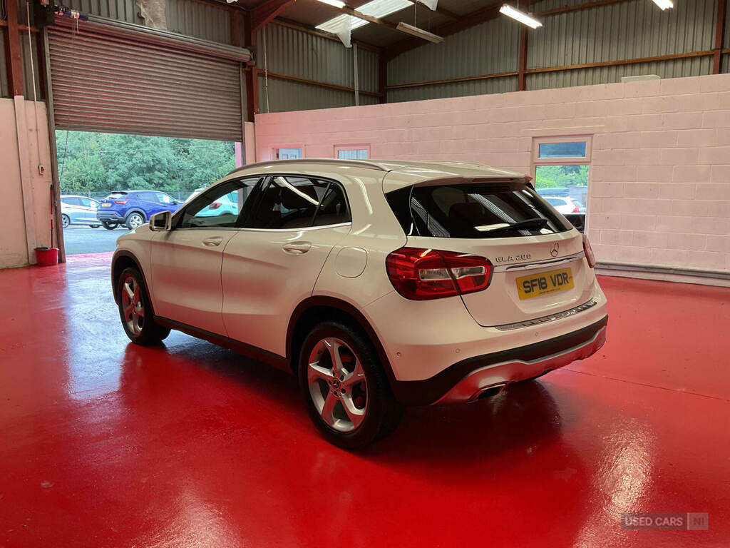 Mercedes-Benz GLA Class Gla 200 Sport Executive SF18VDR White #4