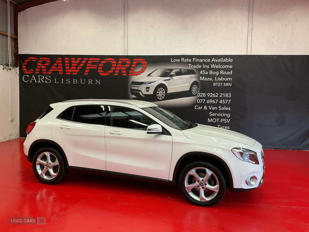 Mercedes-Benz GLA Class Gla 200 Sport Executive SF18VDR White #2
