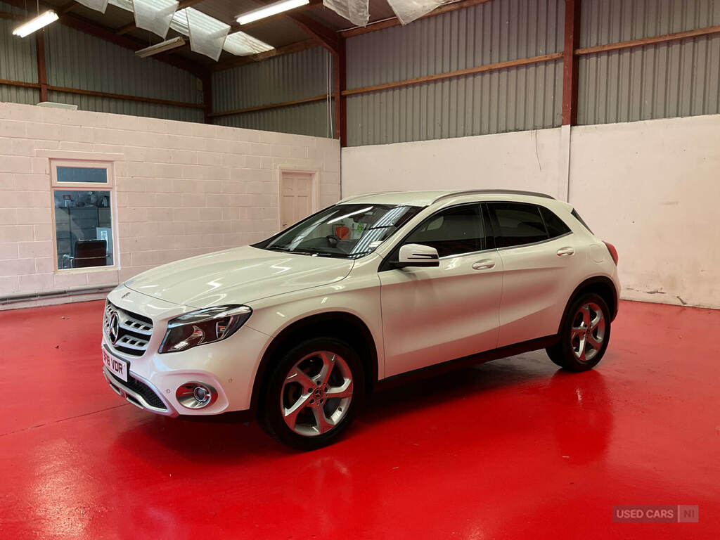 Mercedes-Benz GLA Class Gla 200 Sport Executive SF18VDR White #5