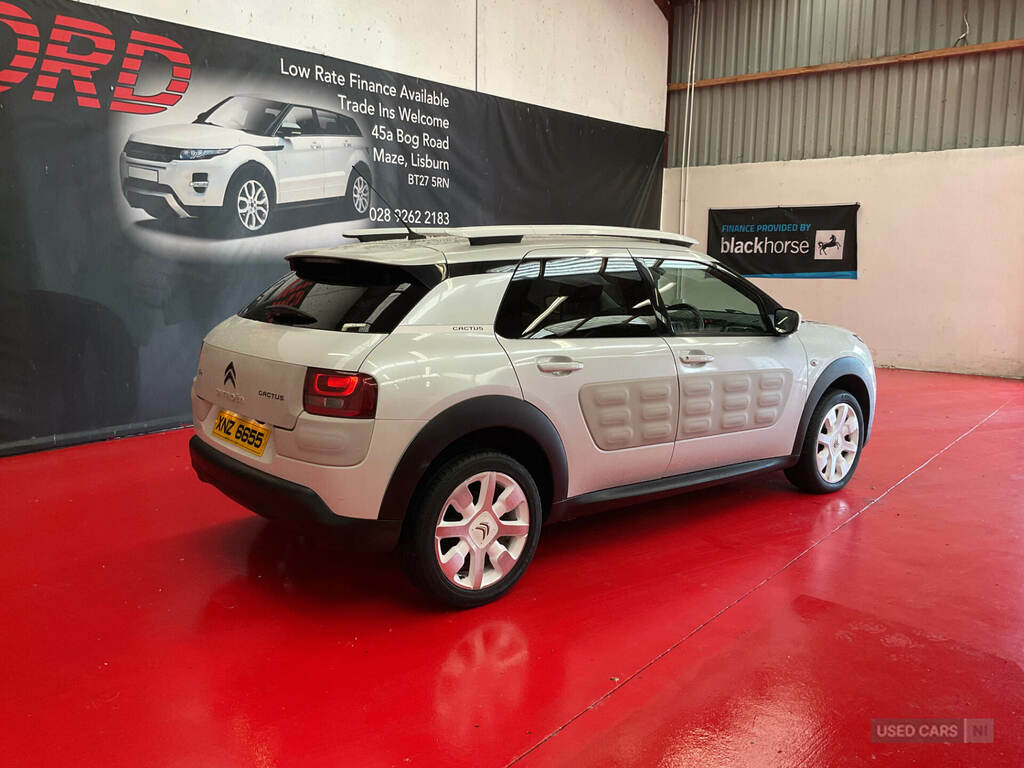 Citroen C4 Cactus 1.6 Puretech 110 W White #3