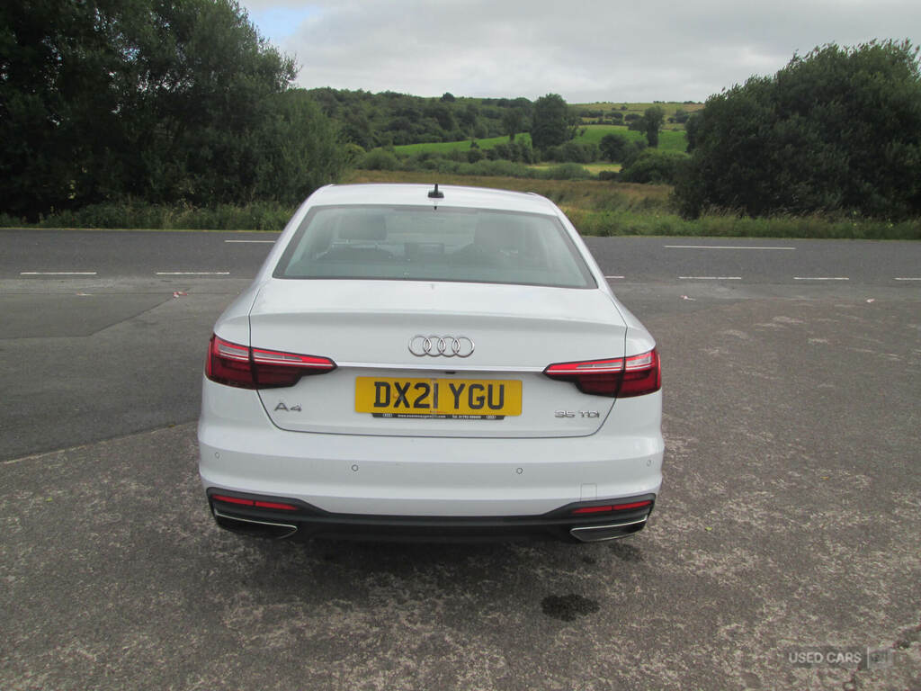 Audi A4 35 Tdi Technik S Tronic White #6