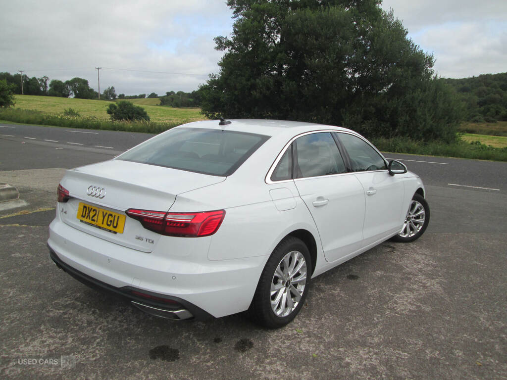 Audi A4 35 Tdi Technik S Tronic White #4