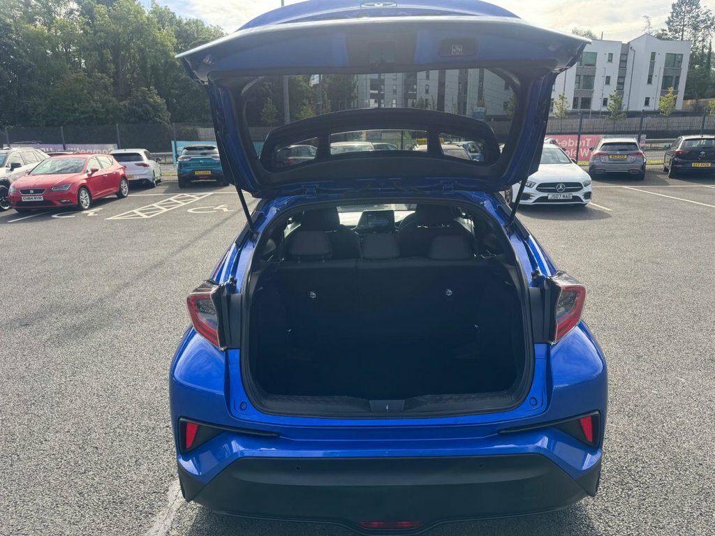 Toyota C-Hr Dynamic Blue #10
