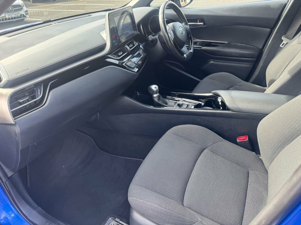Toyota C-Hr Dynamic Blue #16