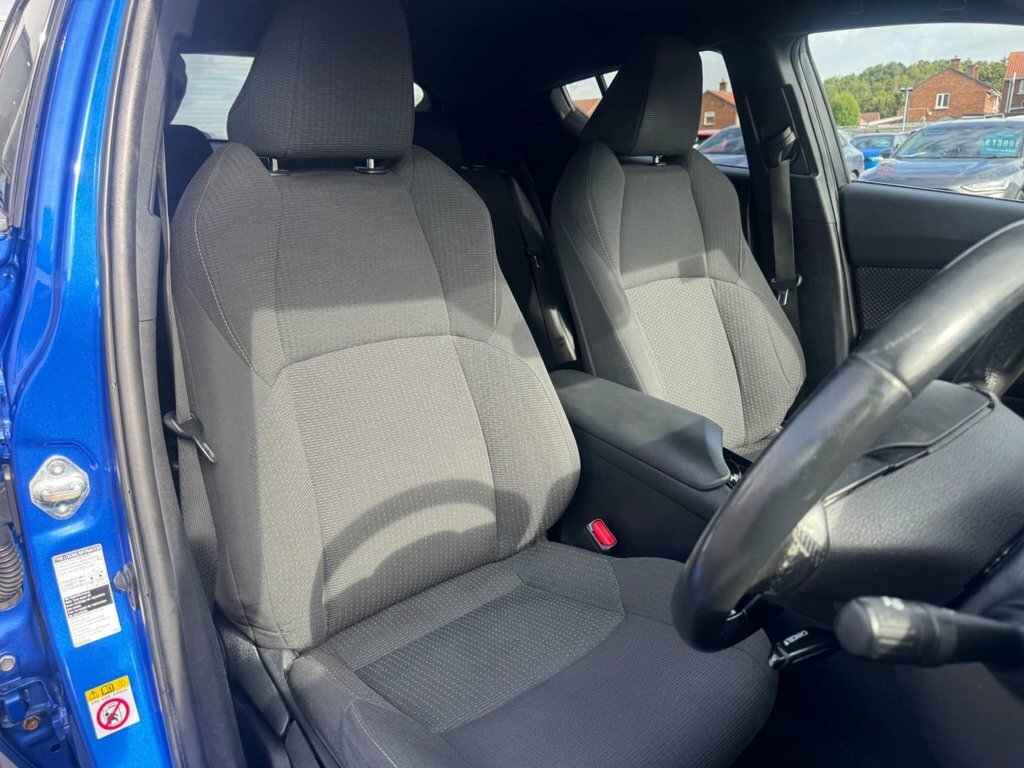 Toyota C-Hr Dynamic Blue #14