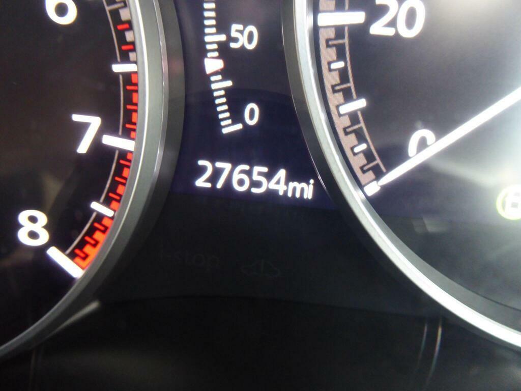 Mazda 3 Exclusive-line Mhev White #64