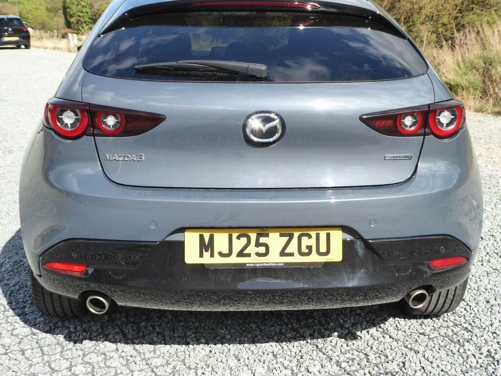 Mazda 3 Exclusive-line Mhev White #44