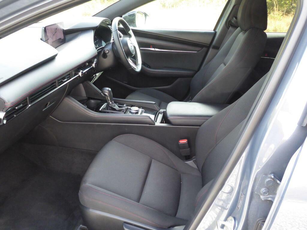 Mazda 3 Exclusive-line Mhev White #52