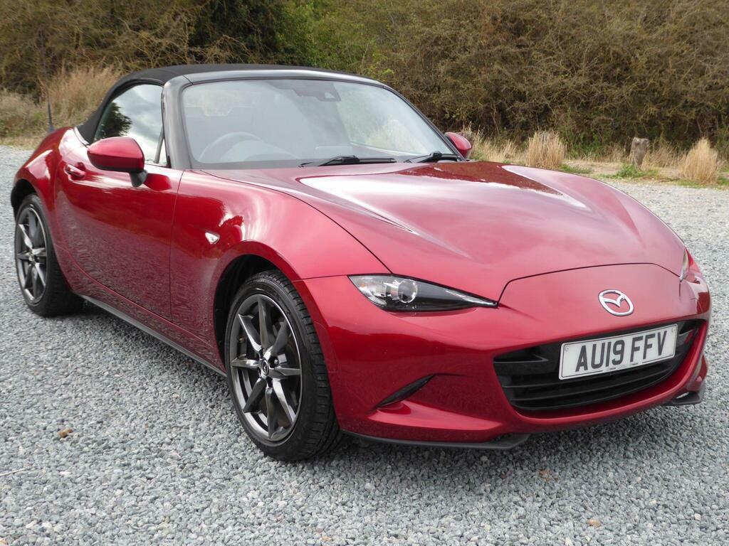 Mazda MX-5 2.0 184 Sport Nav Red