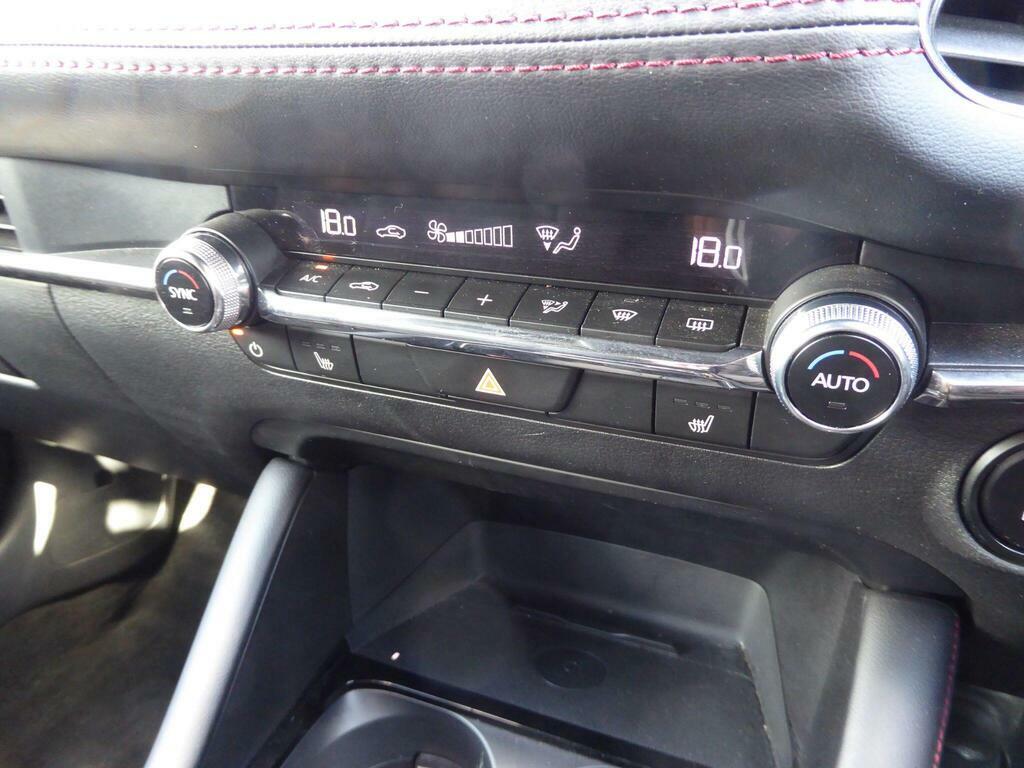 Mazda 3 2.5 E-skyactiv G Mhev 140 Homura  #31