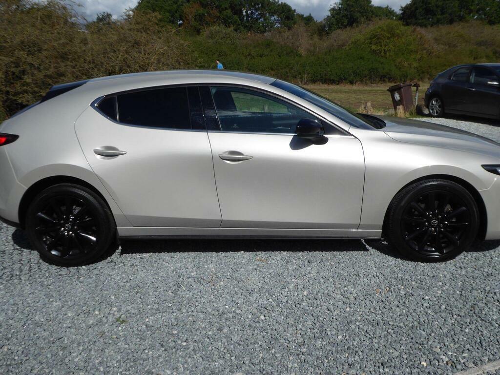 Mazda 3 2.5 E-skyactiv G Mhev 140 Homura  #10