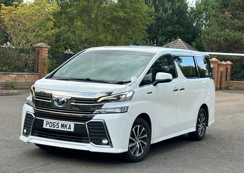 Toyota Vellfire Mpv 2.5 Hybrid Luxury Mpv E-cvt 201665 White #4