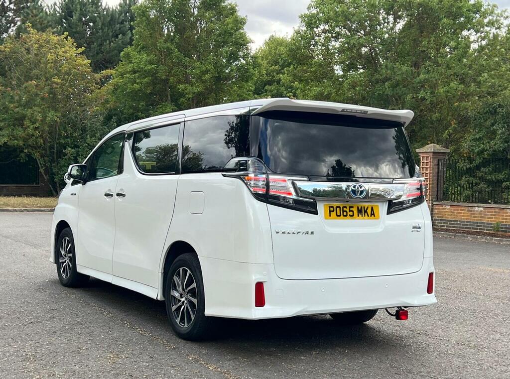 Toyota Vellfire Mpv 2.5 Hybrid Luxury Mpv E-cvt 201665 White #5