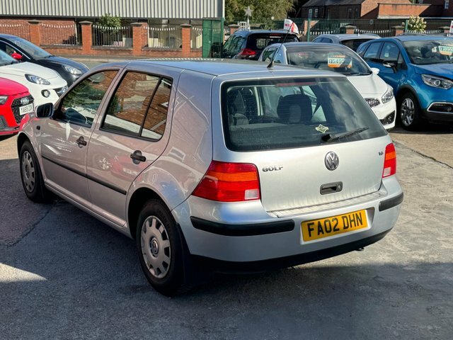 Volkswagen Golf 1.6 Se Silver #22