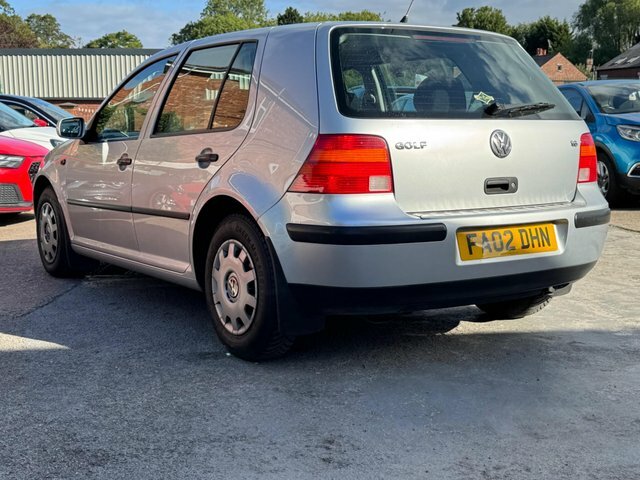 Volkswagen Golf 1.6 Se Silver #4