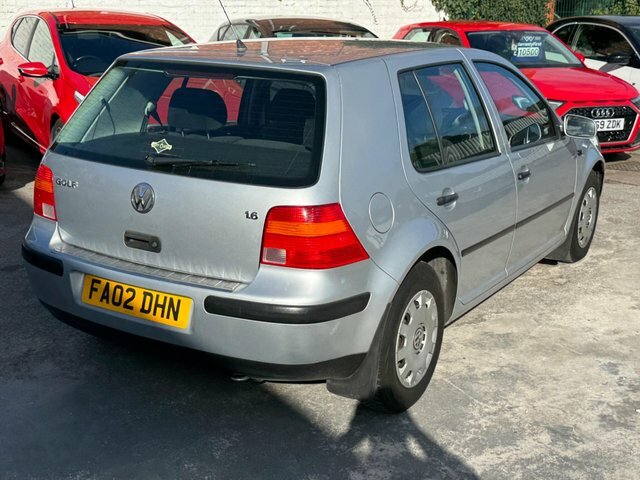 Volkswagen Golf 1.6 Se Silver #17