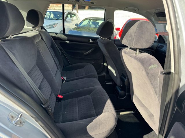 Volkswagen Golf 1.6 Se Silver #37