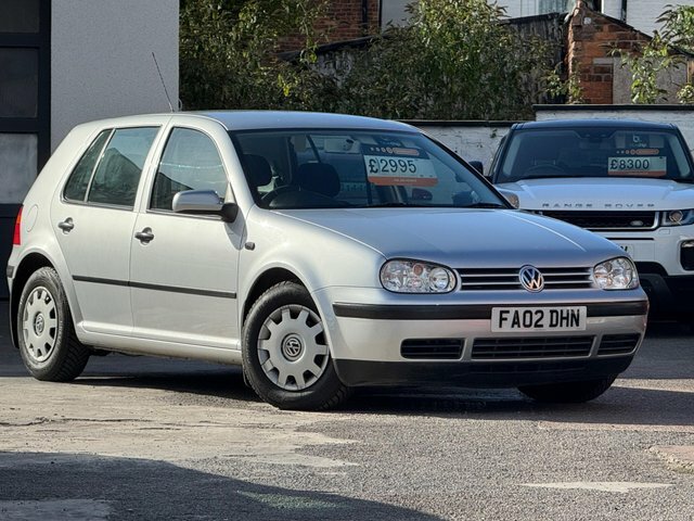 Volkswagen Golf 1.6 Se Silver #1