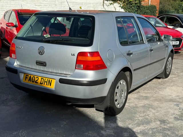 Volkswagen Golf 1.6 Se Silver #12