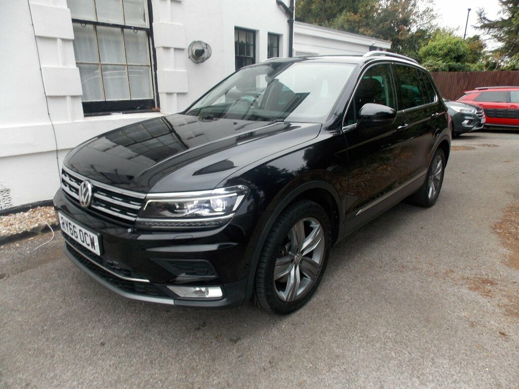 Volkswagen Tiguan 2.0 Tsi Bluemotion Tech Sel Dsg 4Motion Euro 6 S Black