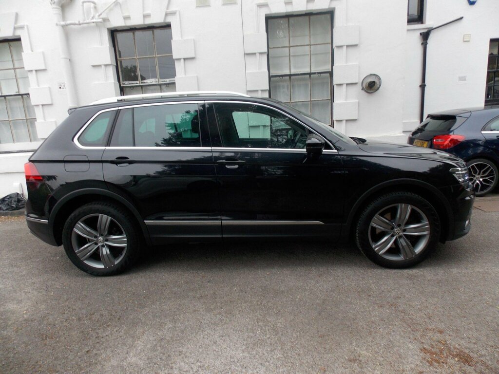 Volkswagen Tiguan 2.0 Tsi Bluemotion Tech Sel Dsg 4Motion Euro 6 S Black #6