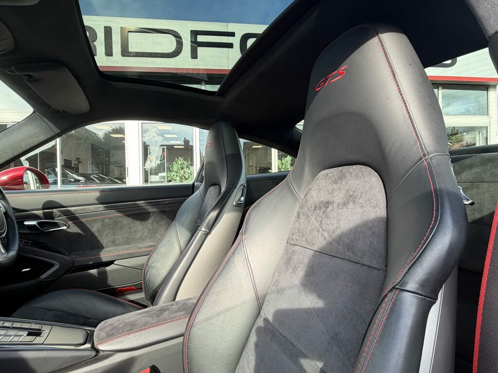 Porsche 911 991.1 Gts Red #2
