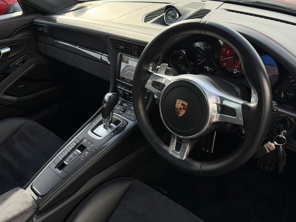 Porsche 911 991.1 Gts Red #4