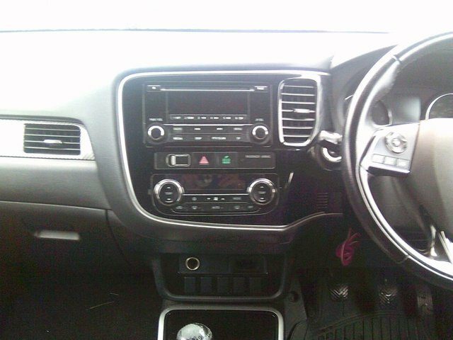 Mitsubishi Outlander 2.2 Di-d 3 Suv 4Wd Euro 6 Ss Grey #4