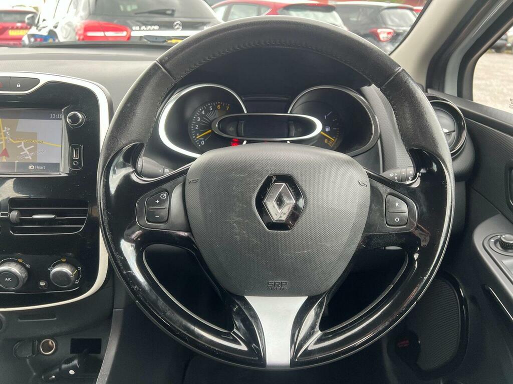 Renault Clio 1.1 Dynamique Medianav 75 Bhp Black #14