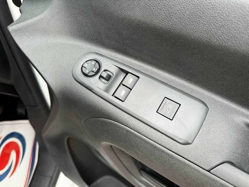 Vauxhall Combo Turbo D 2000 Edition L1h1 Euro 6 2021 U2760 Ulez White #14