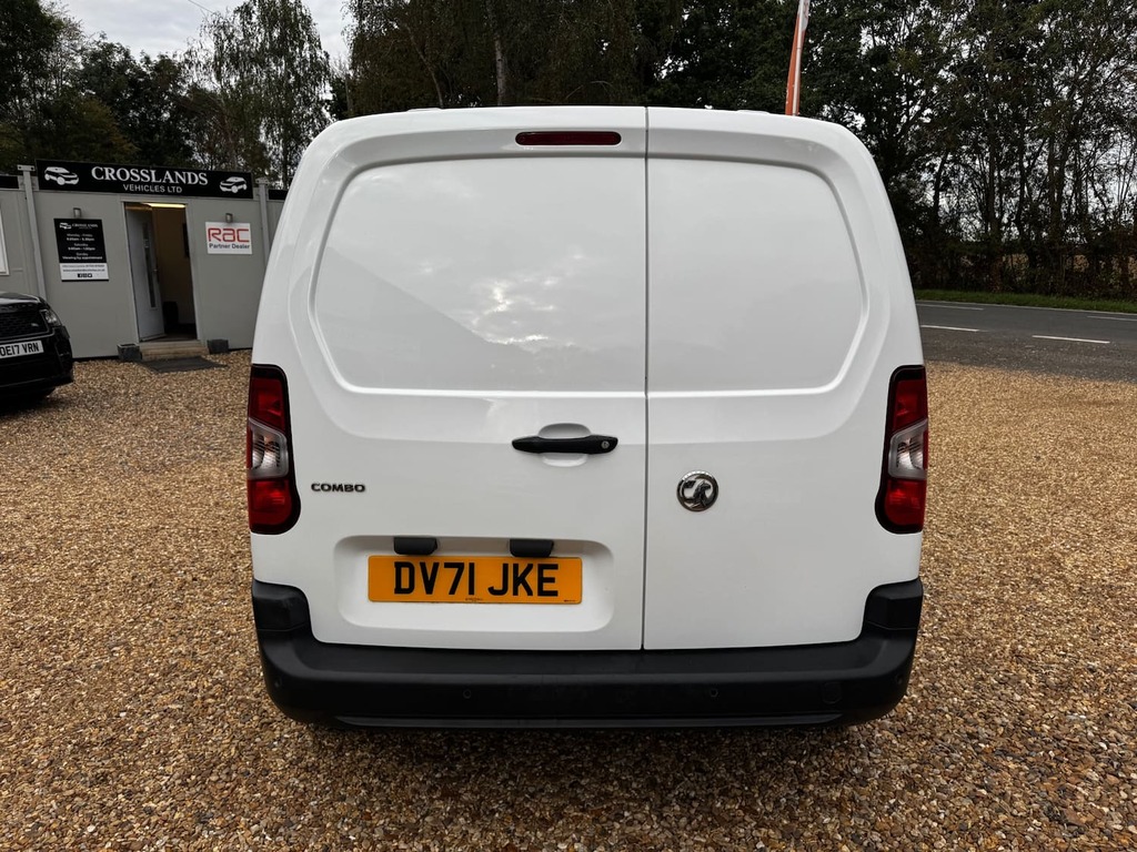 Vauxhall Combo Turbo D 2000 Edition L1h1 Euro 6 2021 U2760 Ulez White #9