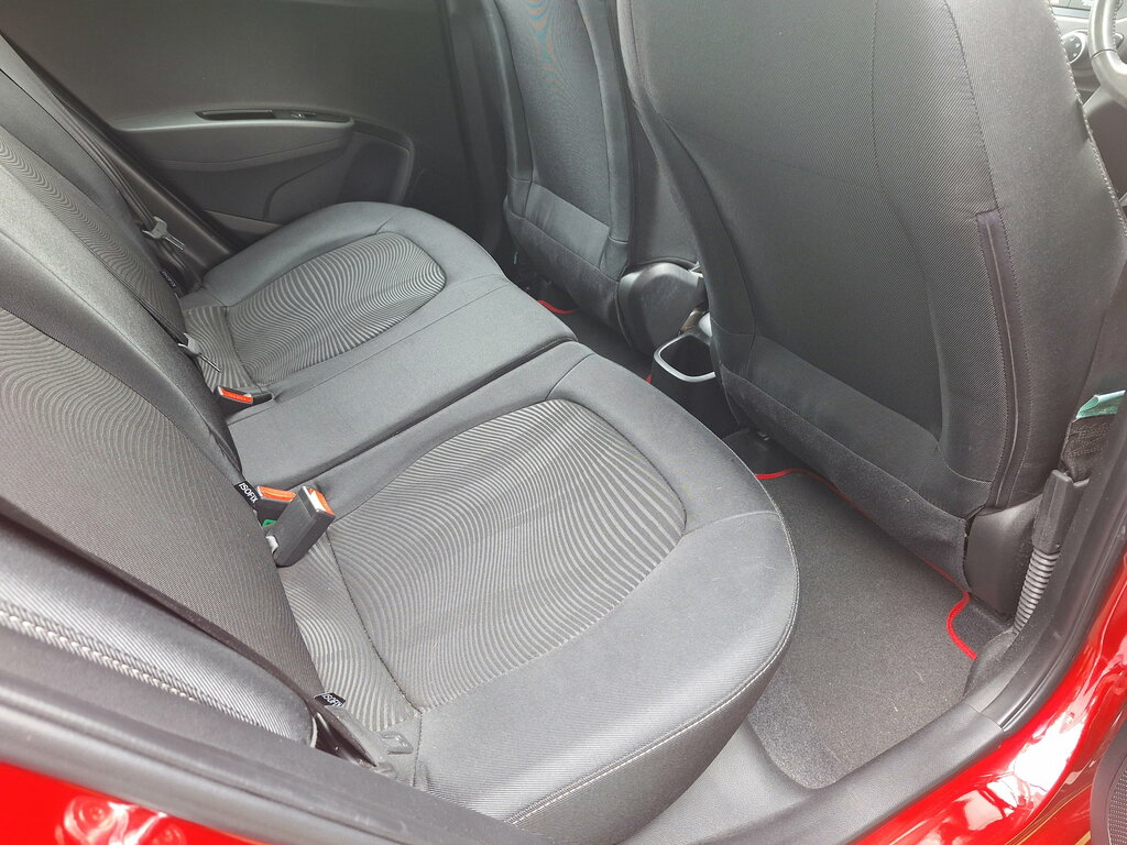 Hyundai I10 1.2 Se Hatchback Euro 6 87 Ps Red #6