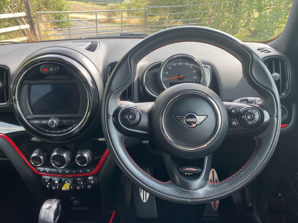 Mini Countryman Cooper Classic White #22