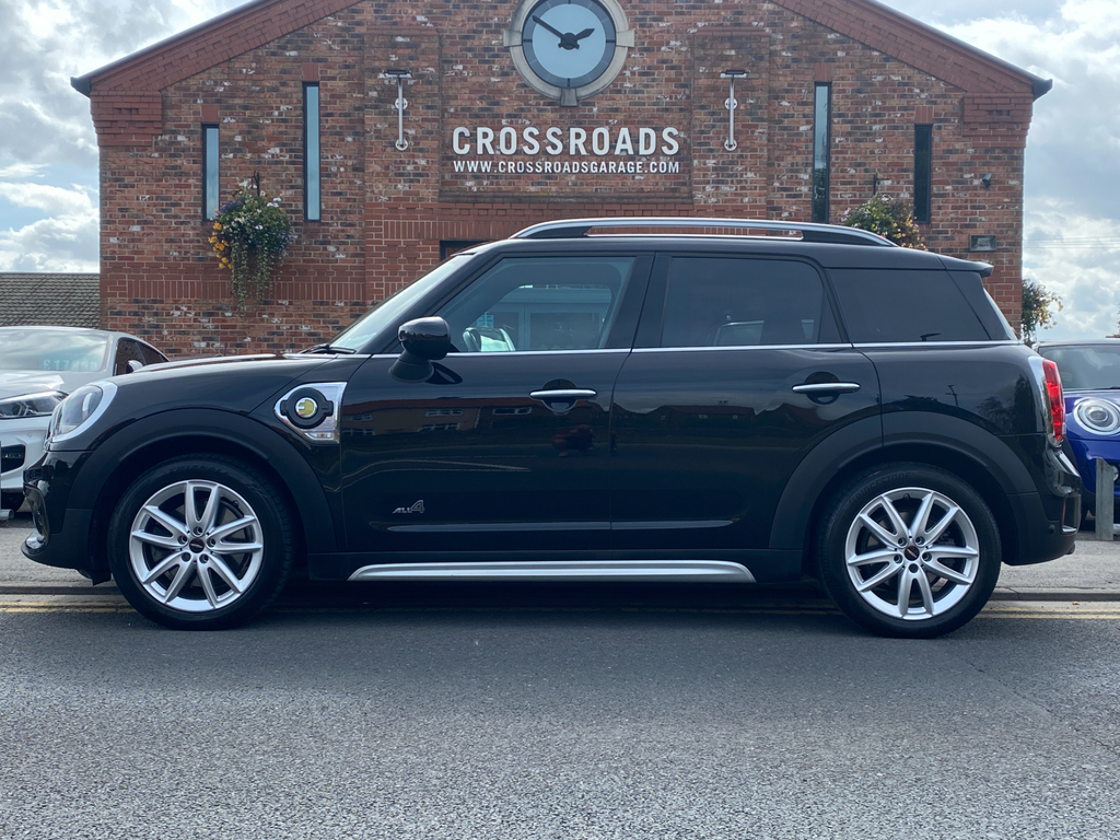 Mini Countryman Cooper Classic White #2