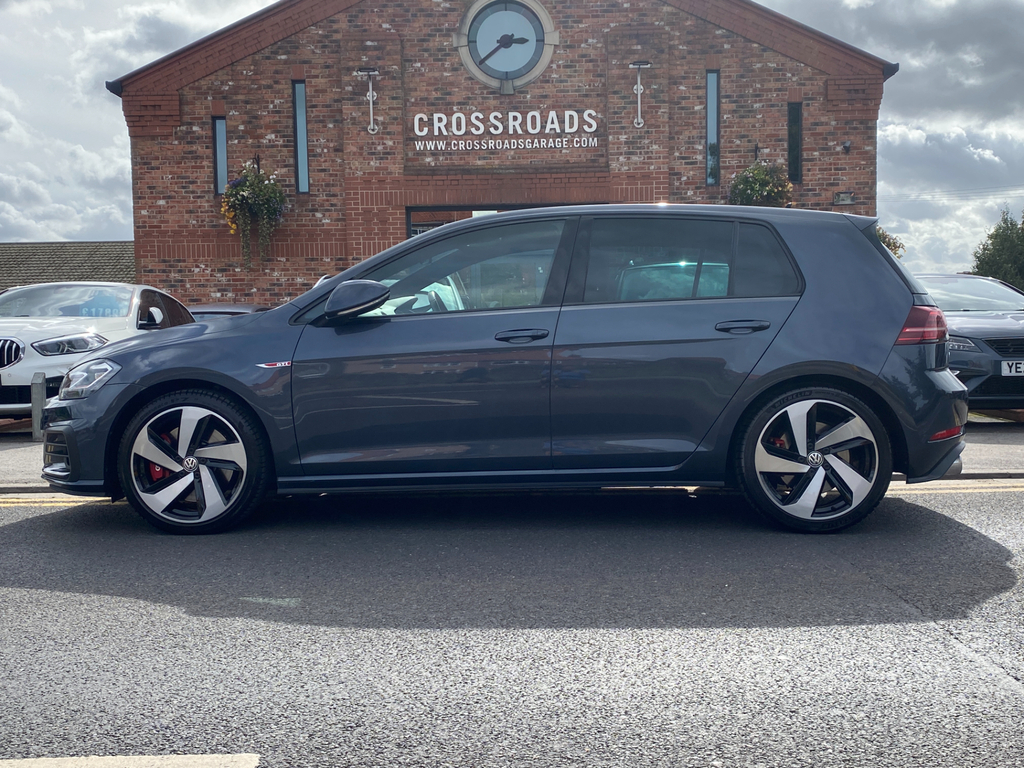 Volkswagen Golf Gti Performance Tsi Dsg Blue #2