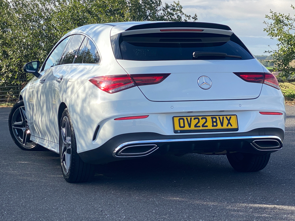 Mercedes-Benz CLA Class Cla 200 Amg Line Premium White #3
