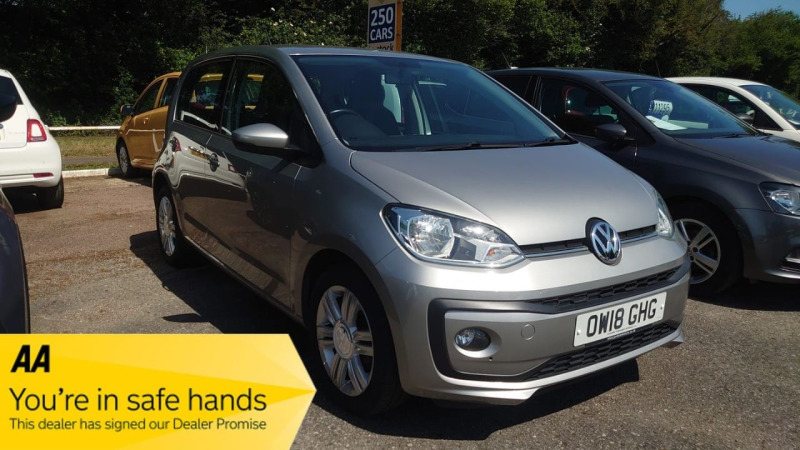 Volkswagen Up 1.0 High Up - 2018 18 Silver