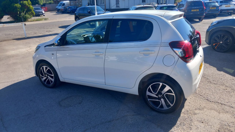 Peugeot 108 1.0 72 Collection White #4