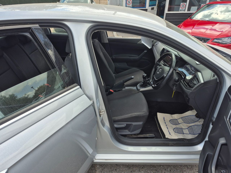 Volkswagen Polo Se Grey #5