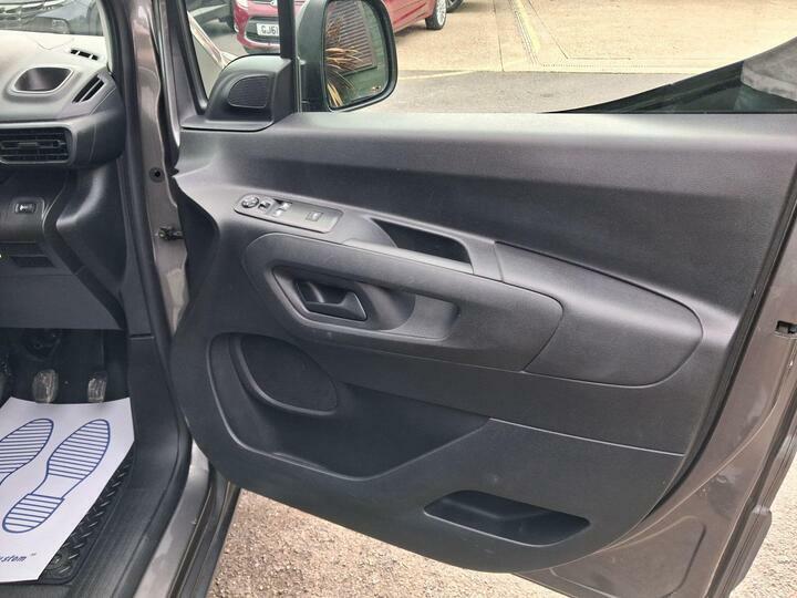 Citroen Berlingo 1000 Enterprise Blue White #19