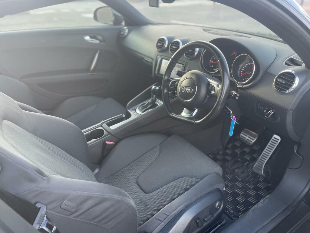 Audi TT Convertible 2.0 Tdi Black Edition Roadster Quattro Black #5