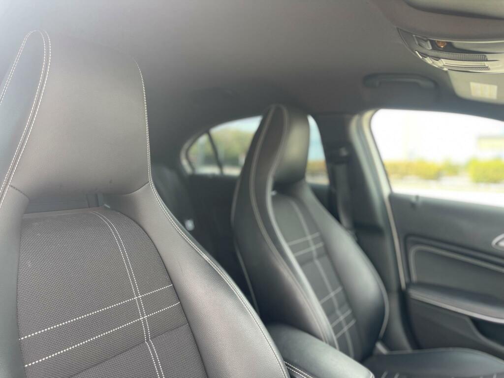 Mercedes-Benz A Class A200 Blueefficiency Amg Sport Silver #18