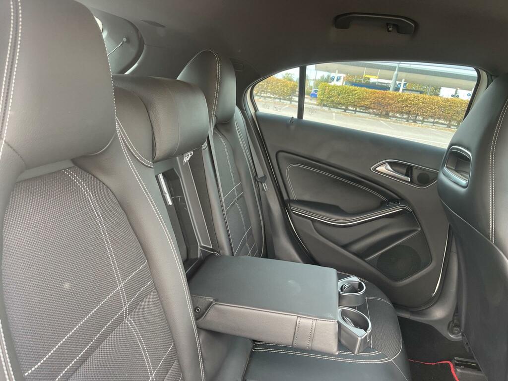 Mercedes-Benz A Class A200 Blueefficiency Amg Sport Silver #16
