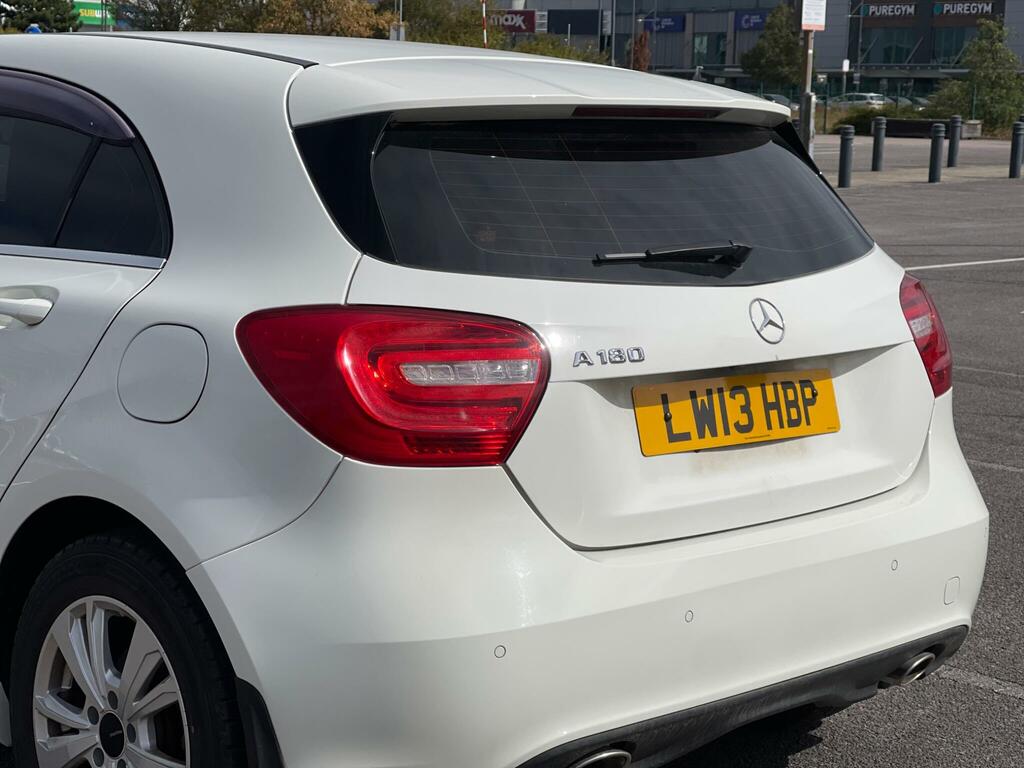 Mercedes-Benz A Class A200 Blueefficiency Amg Sport Silver #34