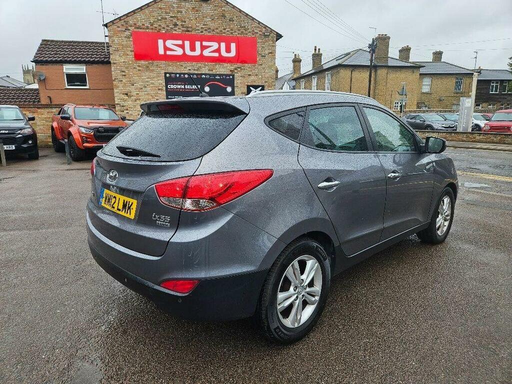 Hyundai Ix35 Suv 1.7 Crdi Premium 2012 Black #9